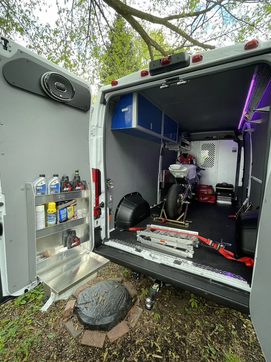 2021 Ram ProMaster - Image 2 of 18