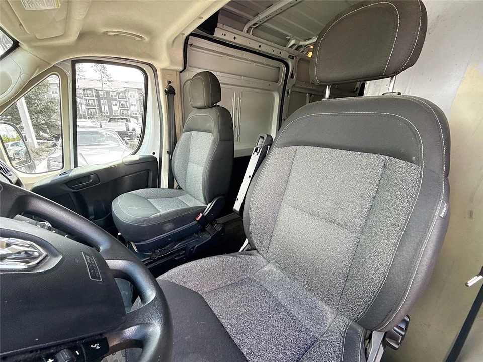 2021 Ram ProMaster - Image 2 of 15
