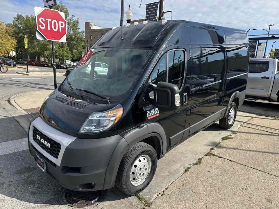 2021 Ram ProMaster - Image 2 of 21