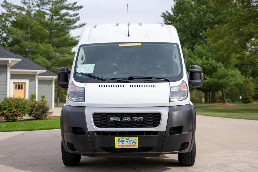 2021 Ram ProMaster - Image 2 of 31