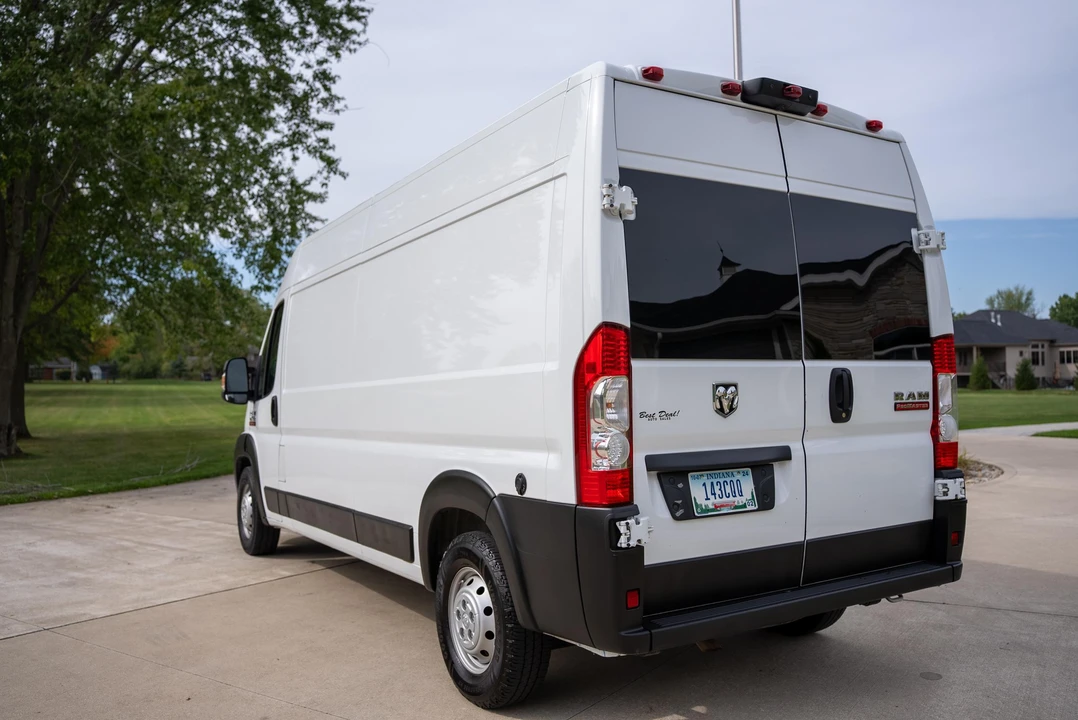 2021 Ram ProMaster - Image 17 of 31