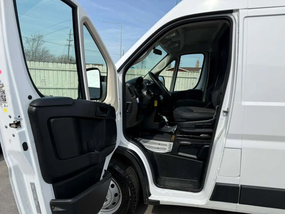 2021 Ram ProMaster - Image 19 of 31