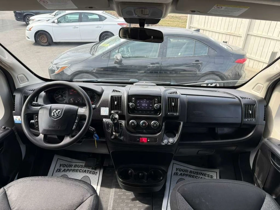 2021 Ram ProMaster - Image 17 of 31