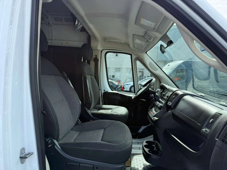 2021 Ram ProMaster - Image 27 of 31
