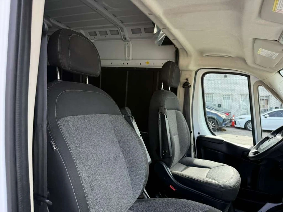 2021 Ram ProMaster - Image 28 of 31