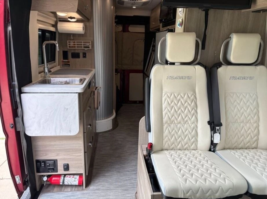 2021 Ram ProMaster - Image 4 of 11
