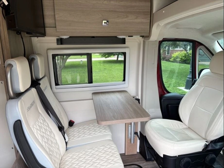 2021 Ram ProMaster - Image 3 of 11