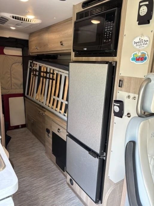 2021 Ram ProMaster - Image 8 of 11
