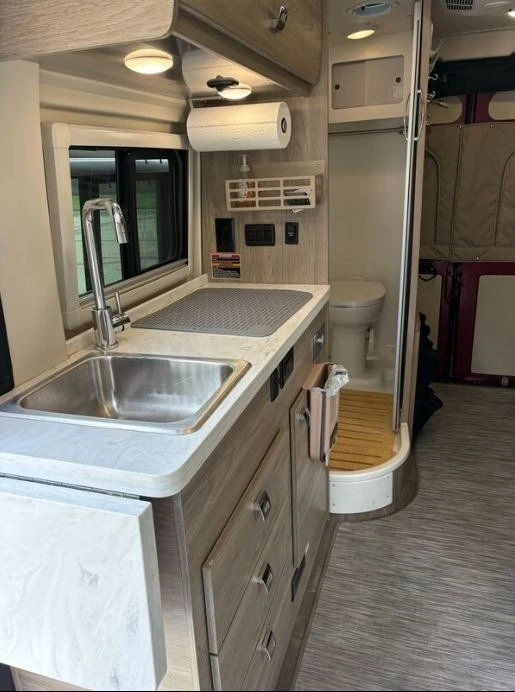2021 Ram ProMaster - Image 7 of 11