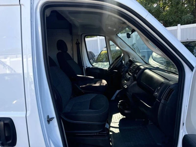 2021 Ram ProMaster - Image 10 of 12