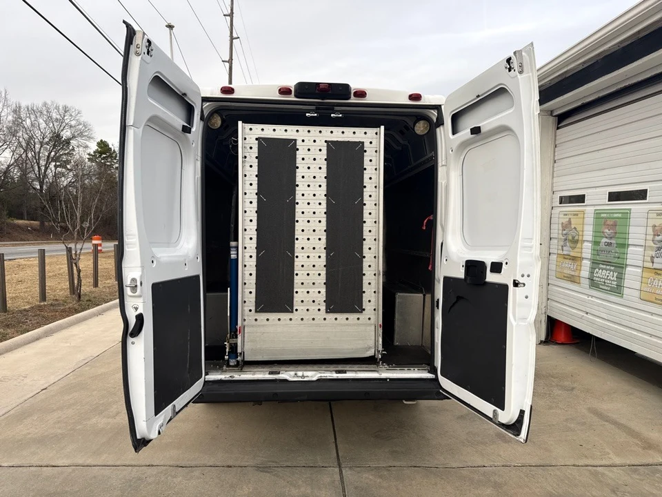 2021 Ram ProMaster - Image 8 of 17