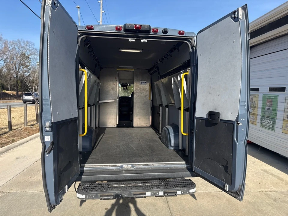 2021 Ram ProMaster - Image 9 of 16