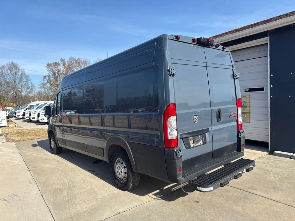 2021 Ram ProMaster - Image 2 of 16