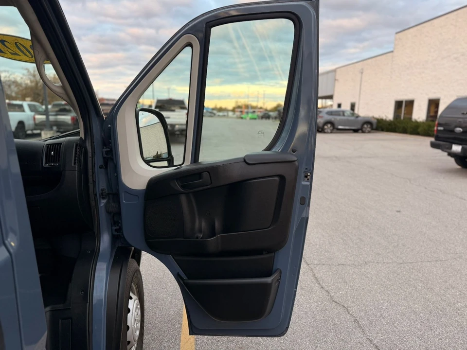 2021 Ram ProMaster - Image 18 of 21