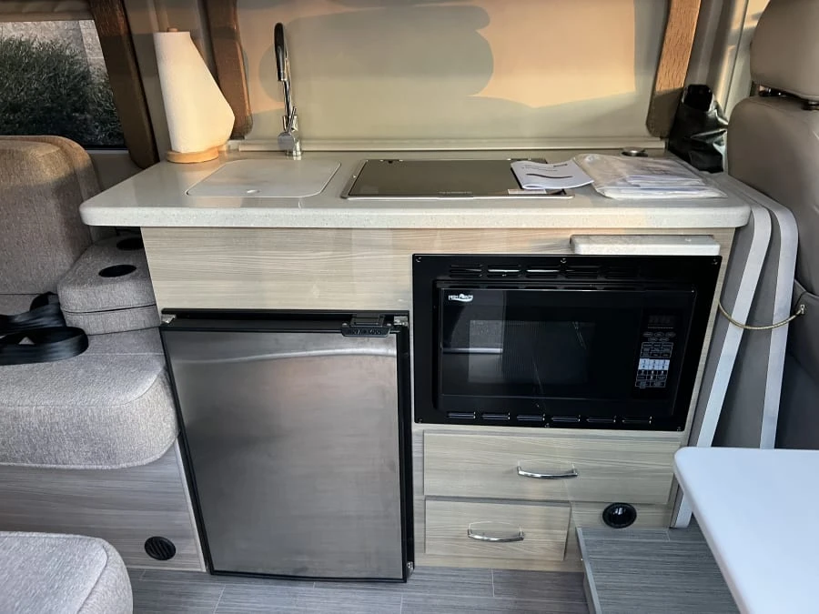 2021 Ram ProMaster - Image 8 of 12
