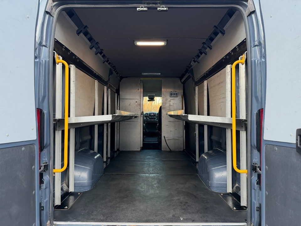 2021 Ram ProMaster - Image 9 of 19