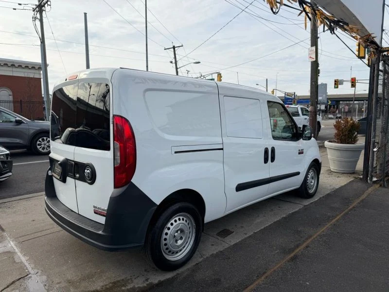 2021 Ram ProMaster - Image 5 of 12