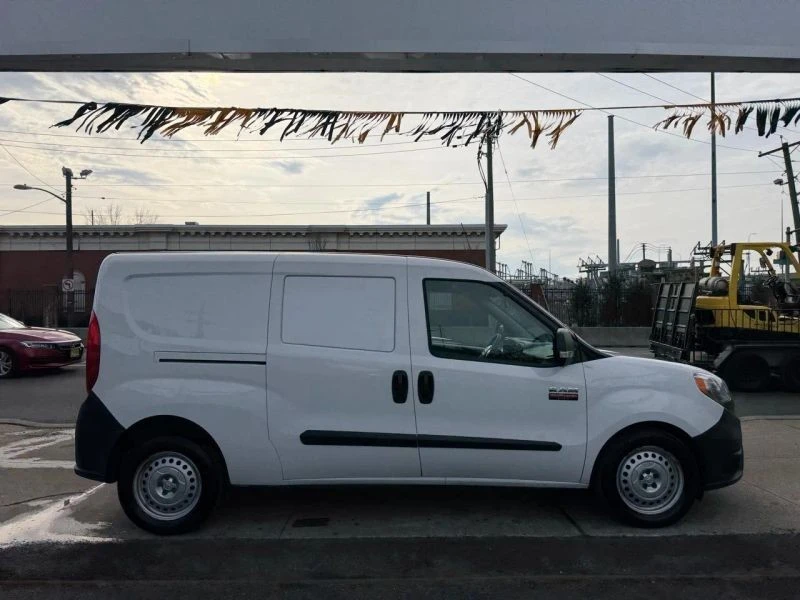 2021 Ram ProMaster - Image 6 of 12