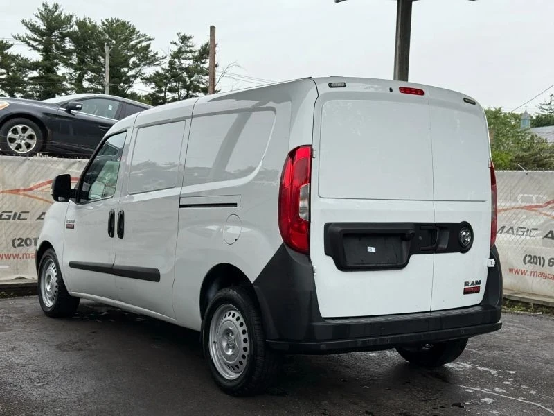 2021 Ram ProMaster - Image 11 of 12