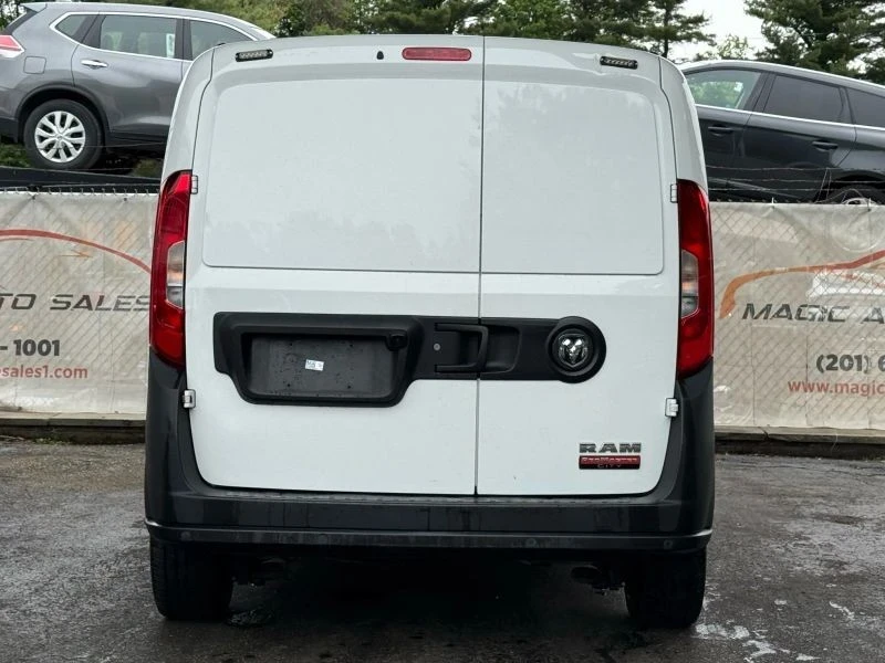 2021 Ram ProMaster - Image 10 of 12