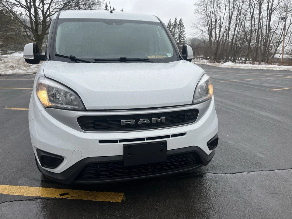 2021 Ram ProMaster - Image 2 of 13
