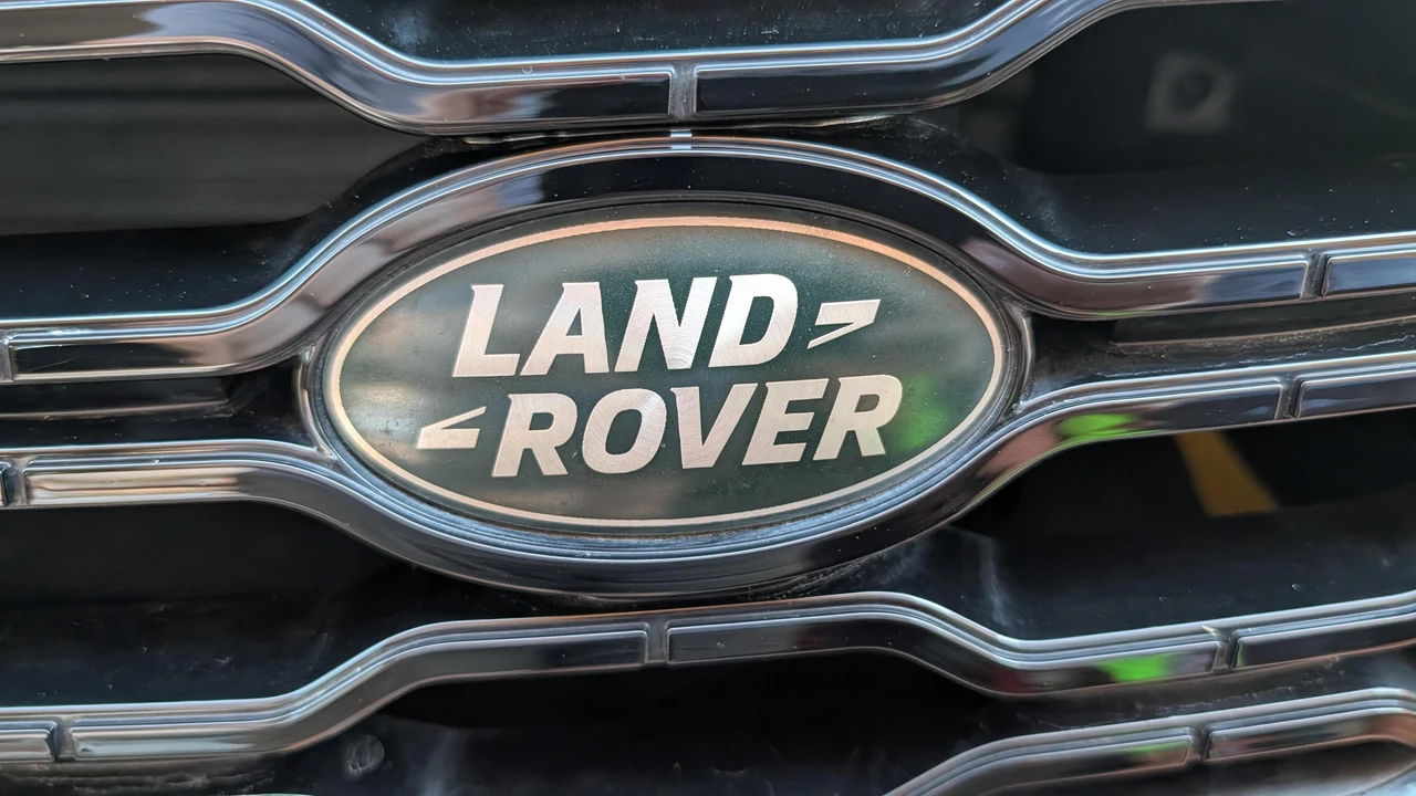 2021 Land Rover Range Rover L405 - Image 14 of 31