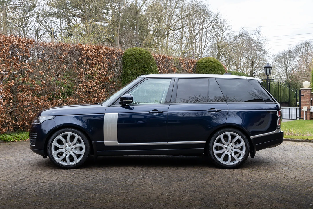 2021 Land Rover Range Rover L460 - Image 4 of 31