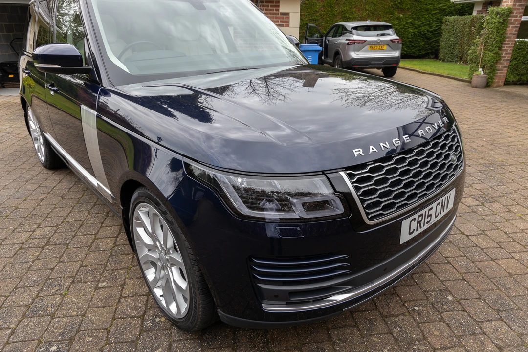 2021 Land Rover Range Rover L460 - Image 11 of 31