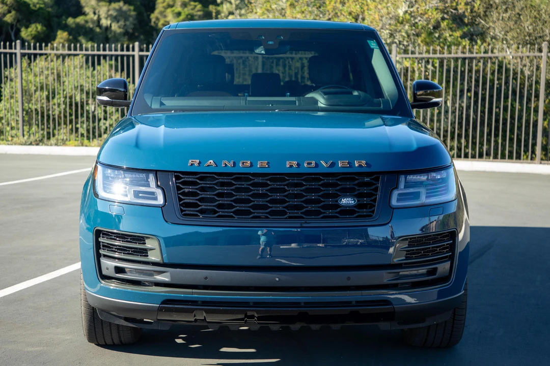2021 Land Rover Range Rover L405 - Image 2 of 31