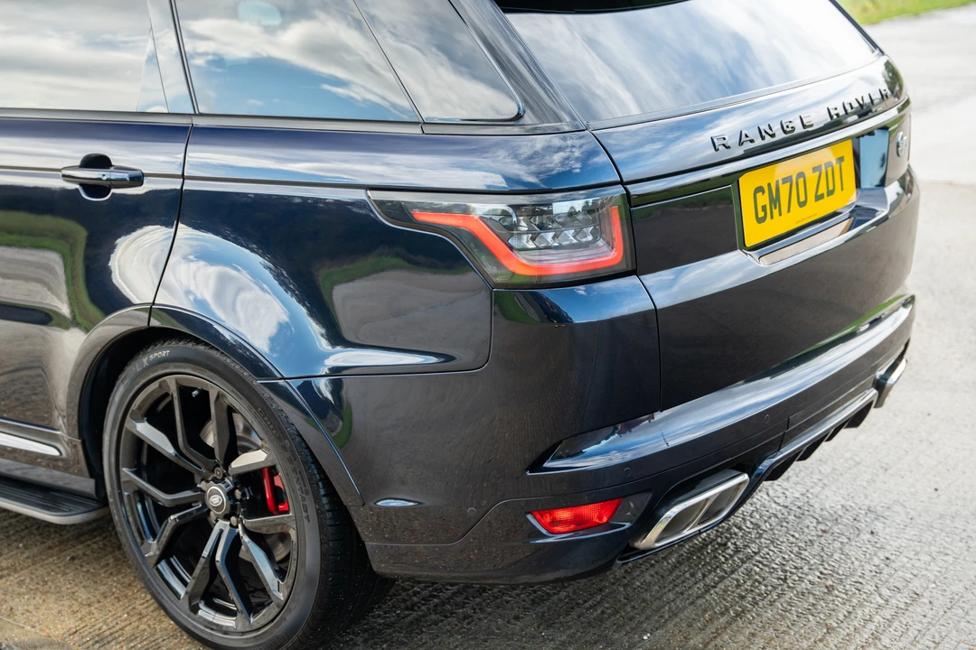 2021 Land Rover Range Rover Sport SVR L494 - Image 28 of 31