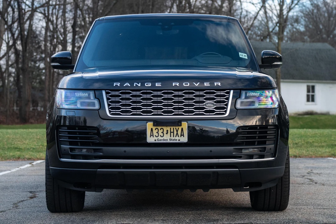 2021 Land Rover Range Rover L405 - Image 2 of 31