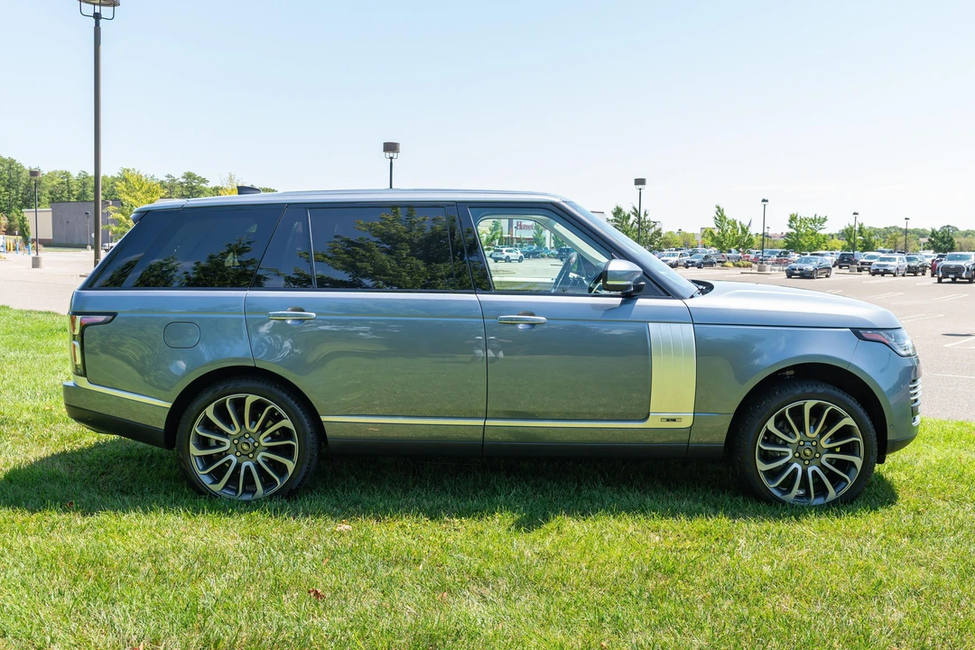 2021 Land Rover Range Rover L405 - Image 9 of 31
