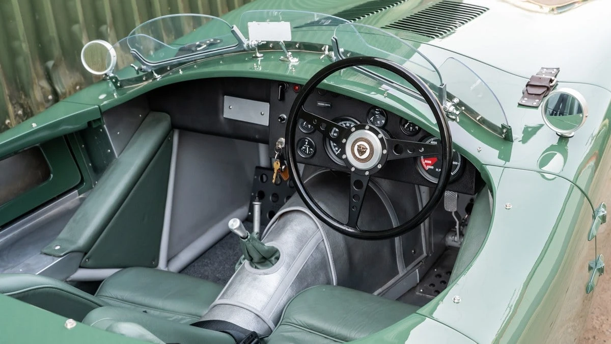 2021 Jaguar Replica - Image 19 of 30