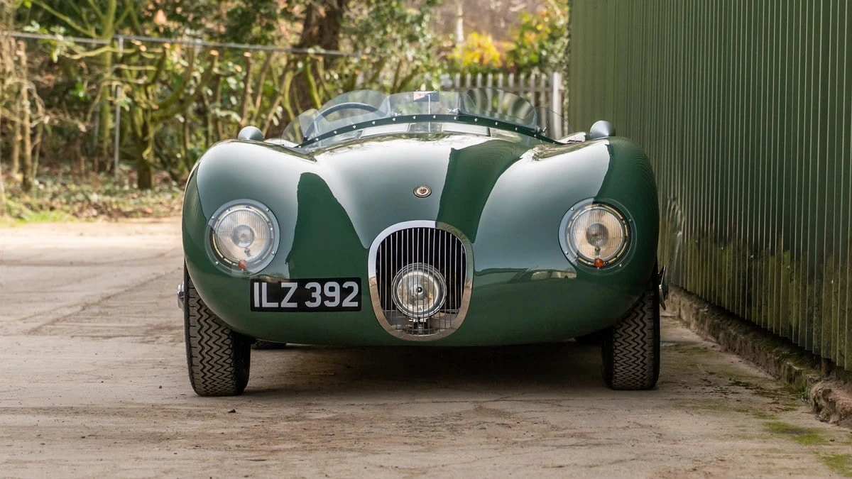 2021 Jaguar Replica - Image 4 of 30