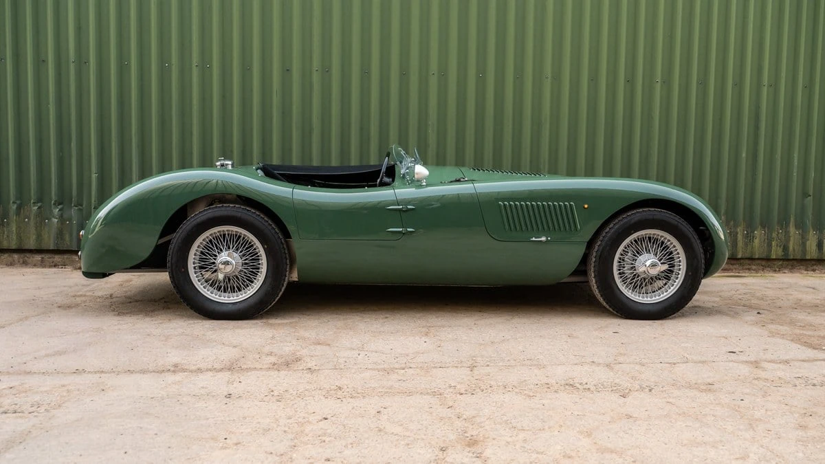 2021 Jaguar Replica - Image 6 of 30