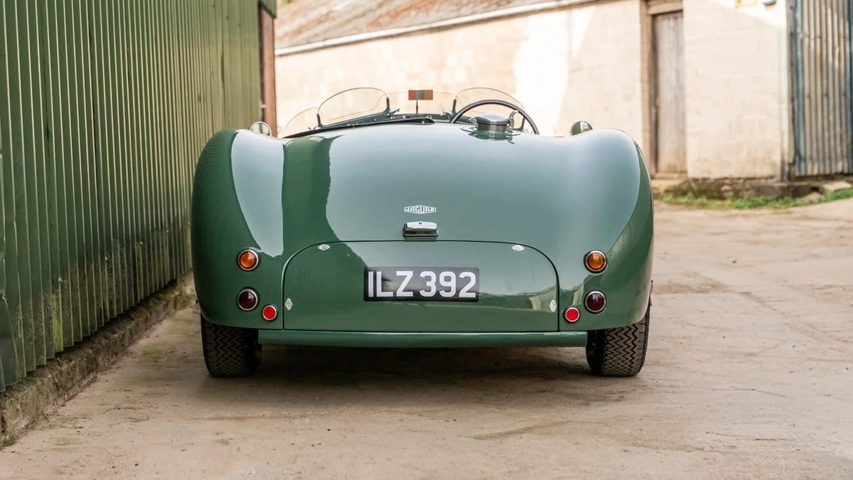 2021 Jaguar Replica - Image 8 of 30
