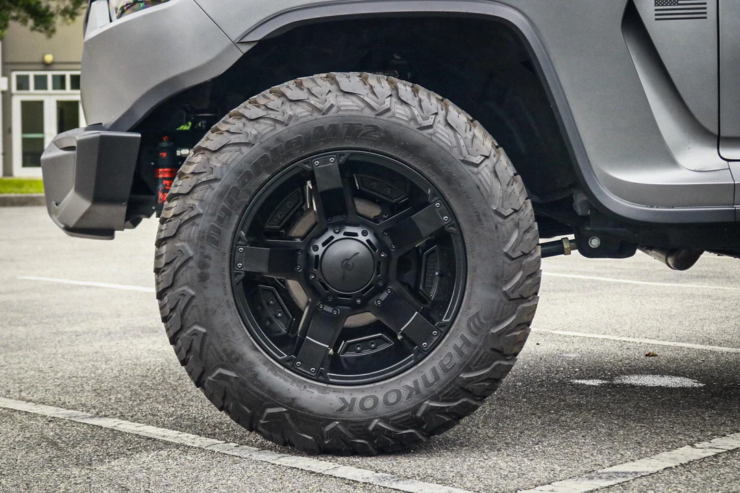 2021 Rezvani - Image 24 of 31