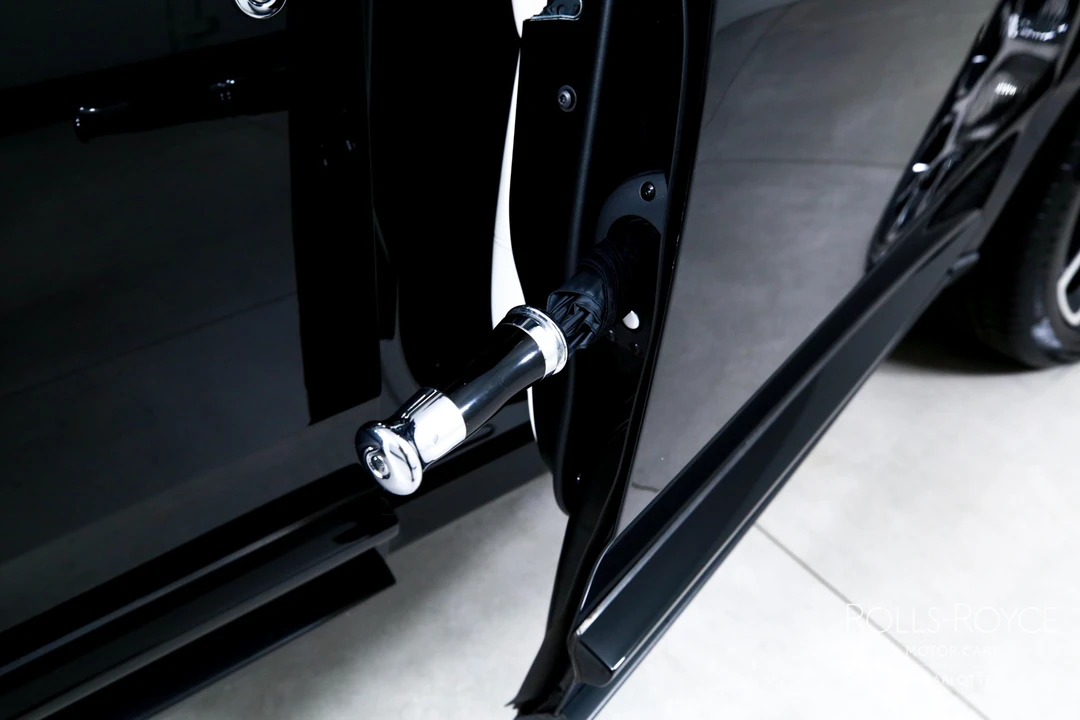 2021 Rolls-Royce Cullinan - Image 26 of 31