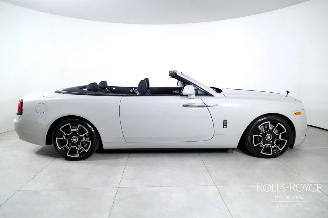 2021 Rolls-Royce Dawn Black Badge - Image 11 of 12