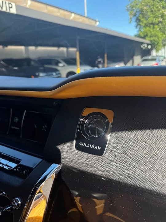 2021 Rolls-Royce Cullinan - Image 2 of 10
