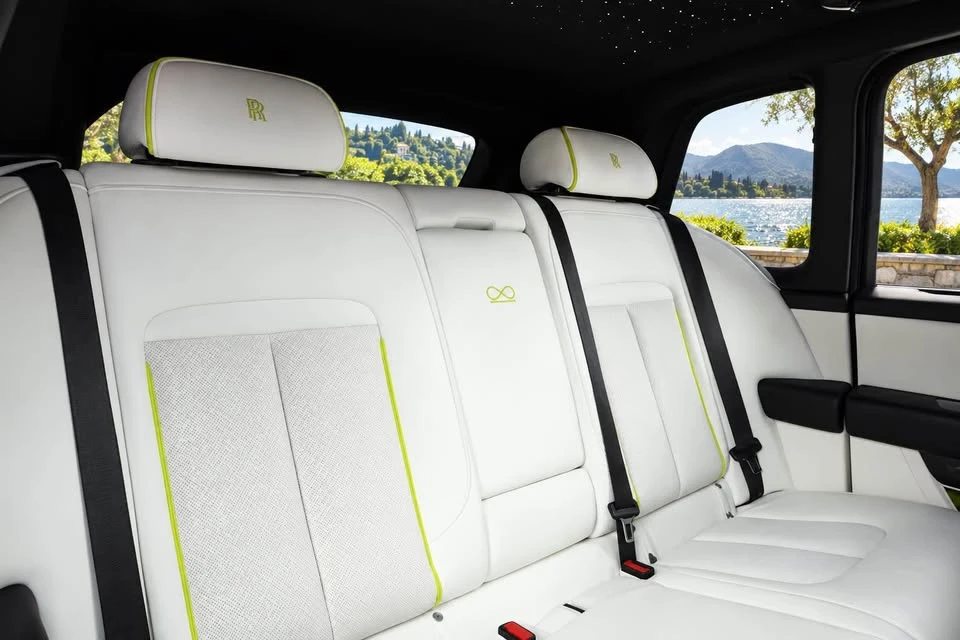 2021 Rolls-Royce Cullinan Black Badge - Image 17 of 20