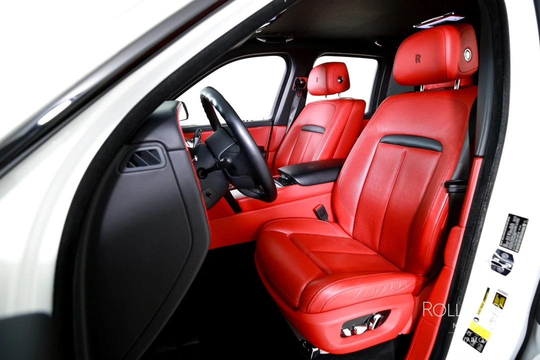 2021 Rolls-Royce Cullinan Black Badge - Image 13 of 21