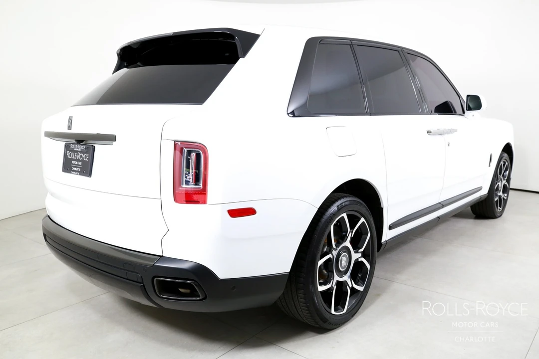 2021 Rolls-Royce Cullinan Black Badge - Image 2 of 21