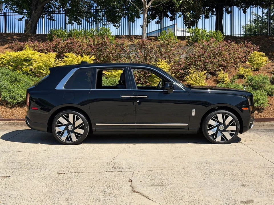 2021 Rolls-Royce Cullinan - Image 3 of 21