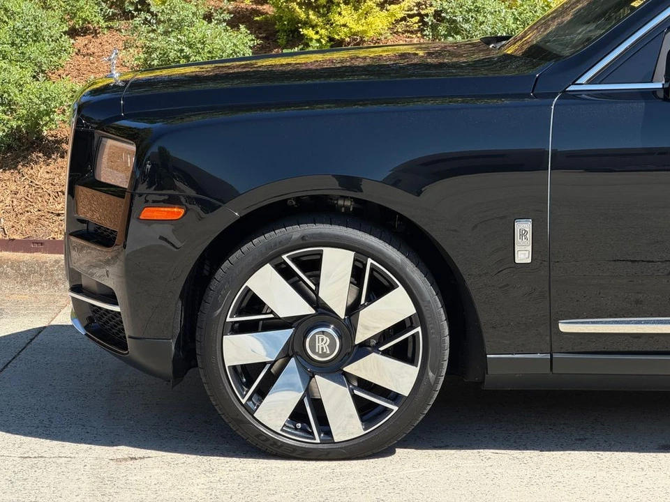 2021 Rolls-Royce Cullinan - Image 14 of 21