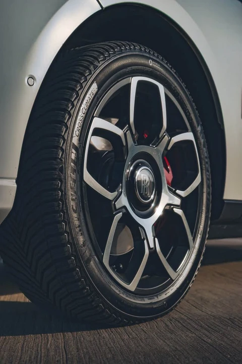 2021 Rolls-Royce Cullinan Black Badge - Image 2 of 6