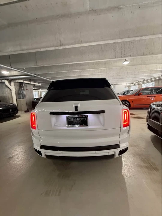 2021 Rolls-Royce Cullinan Black Badge - Image 2 of 20