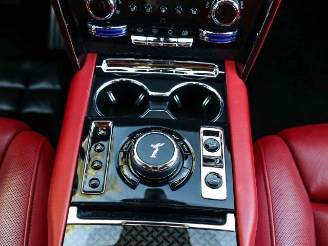 2021 Rolls-Royce Cullinan Black Badge - Image 29 of 31