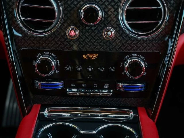 2021 Rolls-Royce Cullinan Black Badge - Image 28 of 31