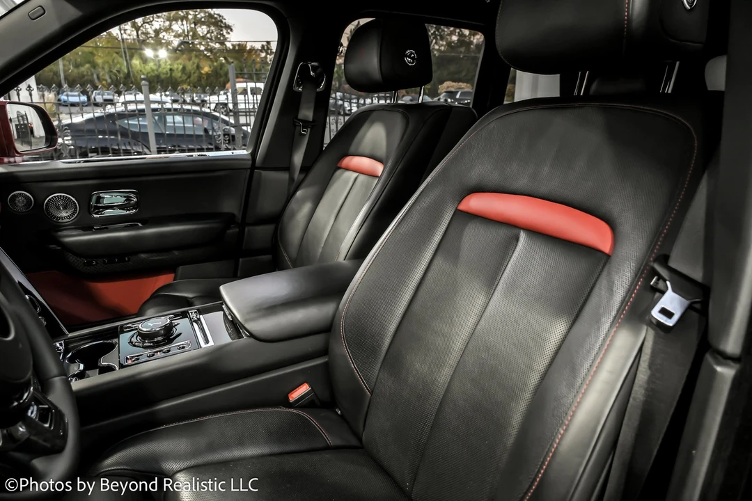 2021 Rolls-Royce Cullinan Black Badge - Image 2 of 21